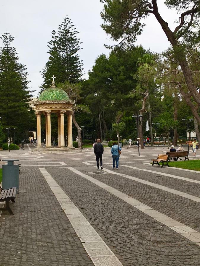 La Dimora Di Vesta Bed & Breakfast Lecce Eksteriør bilde